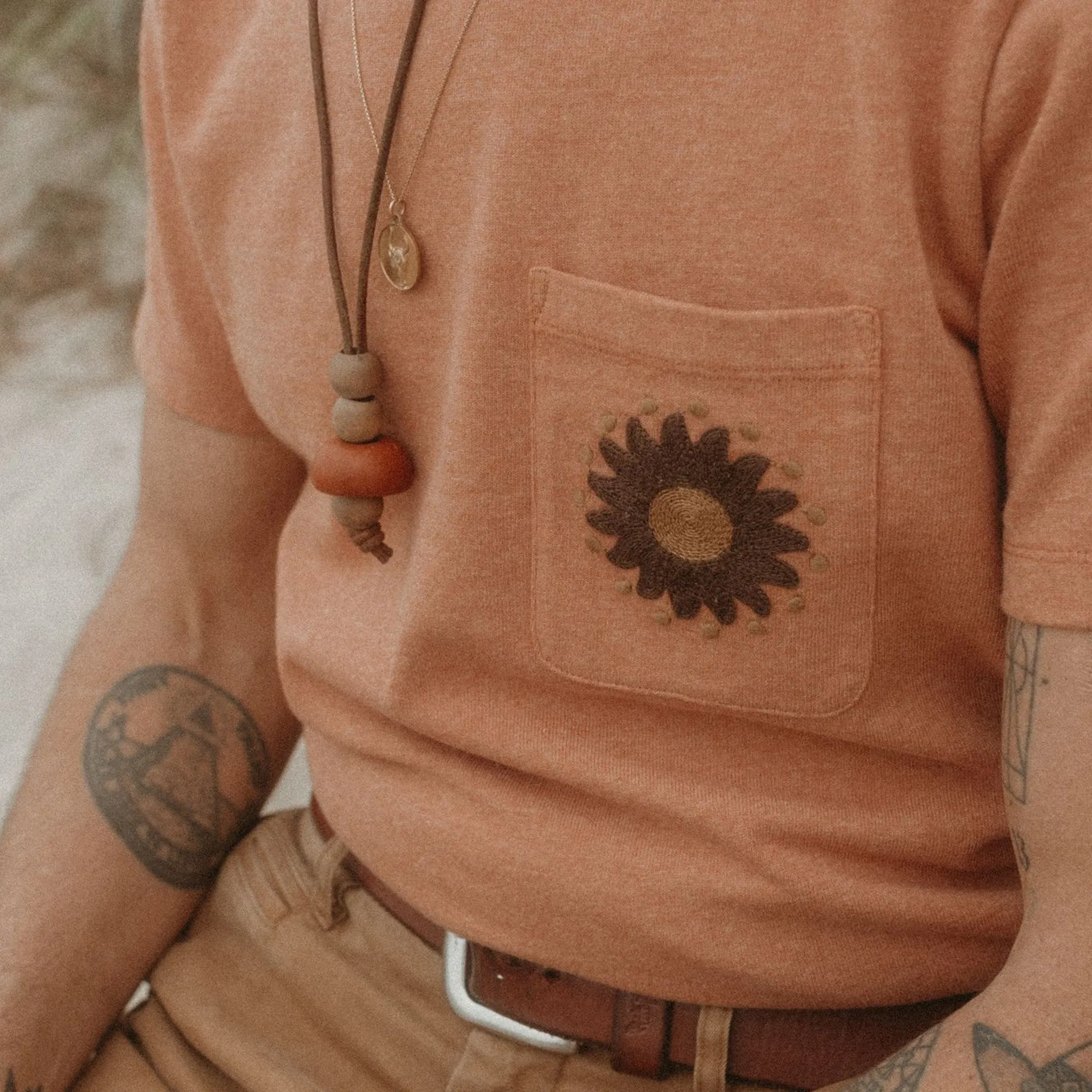 The Embroidered Heavy Bag Tee in Dried Acorn Aubade